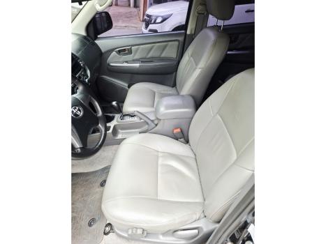 TOYOTA Hilux Caminhonete 3.0 16V 4P 4X4 SRV TURBO DIESEL CABINE DUPLA AUTOM�TICO, Foto 9