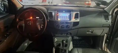 TOYOTA Hilux Caminhonete 2.7 16V 4P SR FLEX CABINE DUPLA AUTOM�TICO, Foto 7
