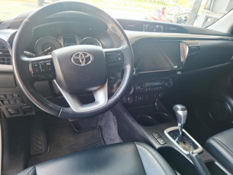TOYOTA Hilux Caminhonete 2.8 16V SRV 4X4 DIESEL CABINE DUPLA AUTOM�TICO, Foto 8