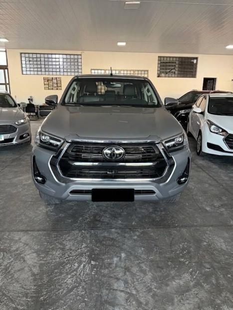 TOYOTA Hilux Caminhonete 2.8 16V SRX 4X4 TURBO DIESEL CABINE DUPLA AUTOM�TICO, Foto 2