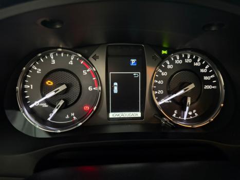 TOYOTA Hilux Caminhonete 2.8 16V SRX 4X4 TURBO DIESEL CABINE DUPLA AUTOM�TICO, Foto 7