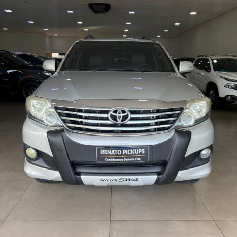 TOYOTA Hilux SW4 2.7 16V 4P SR FLEX AUTOM�TICO, Foto 4