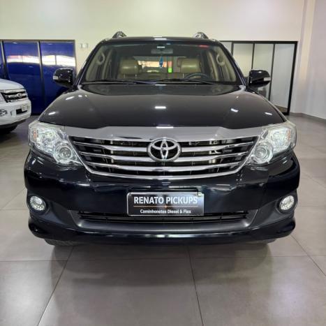 TOYOTA Hilux SW4 2.7 16V 4P FLEX SR 7 LUGARES AUTOM�TICO, Foto 2