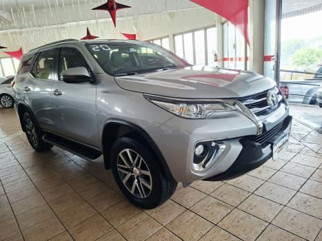TOYOTA Hilux SW4 2.7 16V 4P FLEX SRV 7 LUGARES AUTOMÁTICO, Foto 7