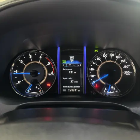 TOYOTA Hilux SW4 2.8 4P SRX 4X4 TURBO DIESEL AUTOMTICO, Foto 9