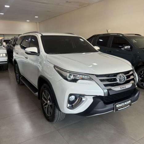 TOYOTA Hilux SW4 2.8 16V 4P SRX 4X4 7 LUGARES TURBO DIESEL AUTOM�TICO, Foto 7