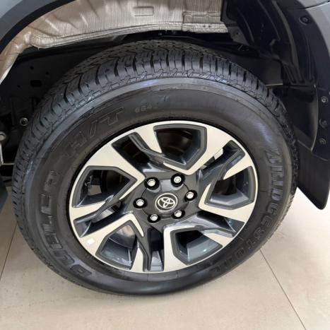 TOYOTA Hilux SW4 2.8 16V 4P SRX PLATINUM 4X4 7 LUGARES TURBO DIESEL AUTOM�TICO, Foto 17