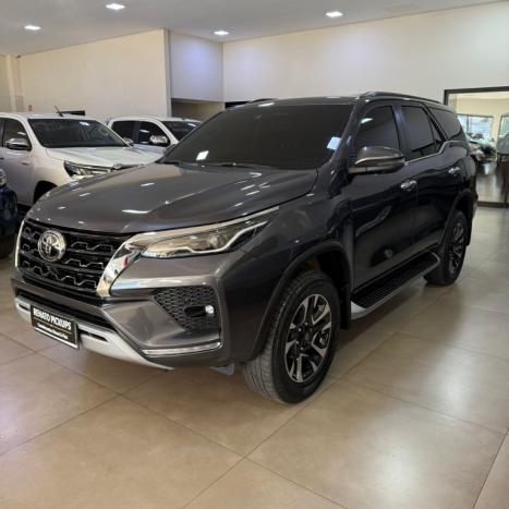 TOYOTA Hilux SW4 2.8 16V 4P SRX 4X4 7 LUGARES TURBO DIESEL AUTOM�TICO, Foto 7