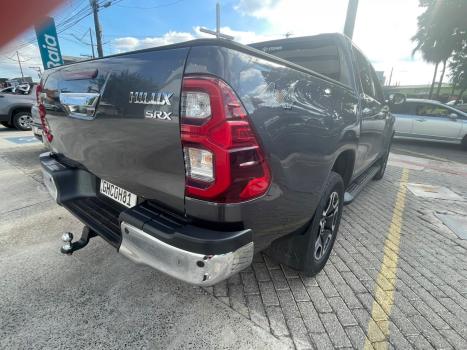 TOYOTA Hilux SW4 2.8 4P SRX 4X4 TURBO DIESEL AUTOMÁTICO, Foto 2