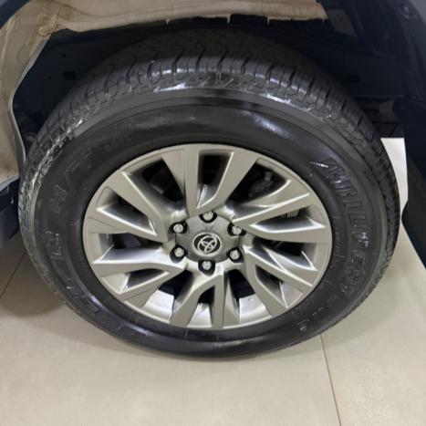 TOYOTA Hilux SW4 2.8 16V 4P SRX 4X4 7 LUGARES TURBO DIESEL AUTOMÁTICO, Foto 16