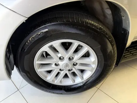 TOYOTA Hilux SW4 3.0 16V 4P SRV 4X4 TURBO DIESEL AUTOMTICO, Foto 5