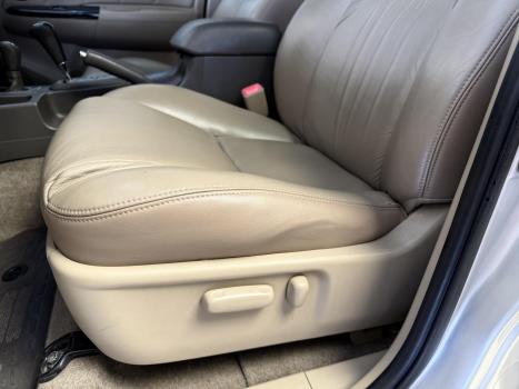 TOYOTA Hilux SW4 3.0 16V 4P SRV 4X4 TURBO DIESEL AUTOM�TICO, Foto 10