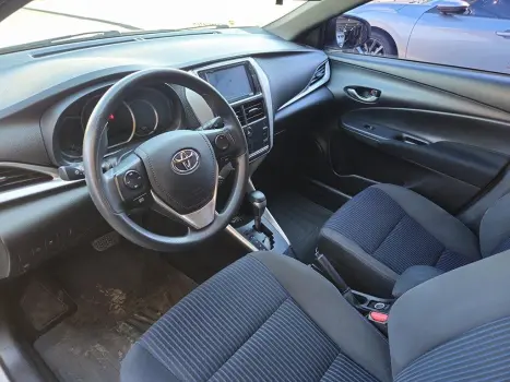 TOYOTA Yaris Hatch 1.5 16V 4P FLEX XL PLUS CONNECT MULTIDRIVE AUTOMTICO CVT, Foto 7