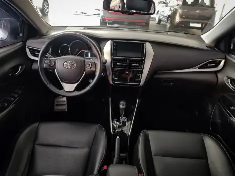 TOYOTA Yaris Hatch 1.5 16V 4P FLEX XLS CONNECT MULTIDRIVE AUTOMTICO CVT, Foto 9