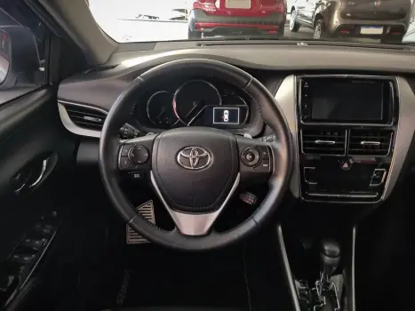 TOYOTA Yaris Hatch 1.5 16V 4P FLEX XLS CONNECT MULTIDRIVE AUTOMTICO CVT, Foto 10