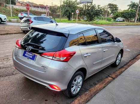 TOYOTA Yaris Hatch 1.3 16V 4P FLEX XL MULTIDRIVE AUTOMTICO CVT, Foto 10