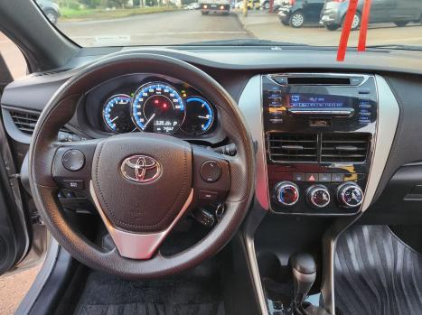 TOYOTA Yaris Hatch 1.3 16V 4P FLEX XL MULTIDRIVE AUTOMTICO CVT, Foto 14