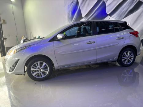 TOYOTA Yaris Hatch 1.5 16V 4P FLEX XLS CONNECT MULTIDRIVE AUTOM�TICO CVT, Foto 4