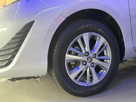 TOYOTA Yaris Hatch 1.5 16V 4P FLEX XLS CONNECT MULTIDRIVE AUTOM�TICO CVT, Foto 5