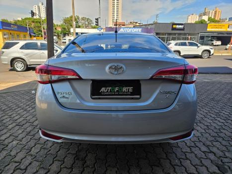 TOYOTA Yaris Hatch 1.5 16V 4P FLEX XL MULTIDRIVE AUTOM�TICO CVT, Foto 4