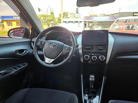 TOYOTA Yaris Hatch 1.5 16V 4P FLEX XL MULTIDRIVE AUTOM�TICO CVT, Foto 9