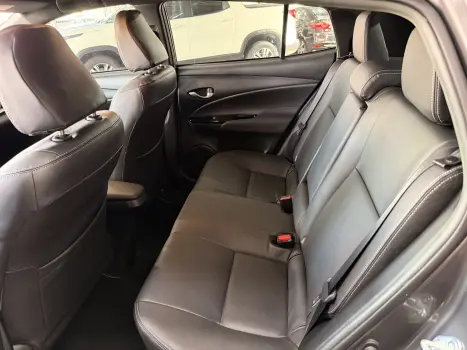 TOYOTA Yaris Hatch 1.5 16V 4P FLEX XL PLUS CONNECT MULTIDRIVE AUTOM�TICO CVT, Foto 7