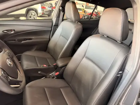 TOYOTA Yaris Hatch 1.5 16V 4P FLEX XL PLUS CONNECT MULTIDRIVE AUTOM�TICO CVT, Foto 11
