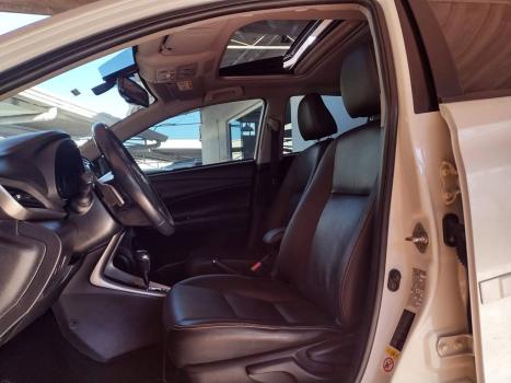 TOYOTA Yaris Hatch 1.5 16V 4P FLEX XLS CONNECT MULTIDRIVE AUTOM�TICO CVT, Foto 4