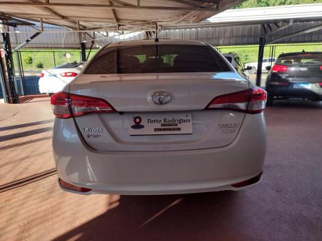 TOYOTA Yaris Hatch 1.5 16V 4P FLEX XLS CONNECT MULTIDRIVE AUTOM�TICO CVT, Foto 11