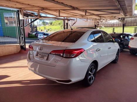 TOYOTA Yaris Hatch 1.5 16V 4P FLEX XLS CONNECT MULTIDRIVE AUTOM�TICO CVT, Foto 12