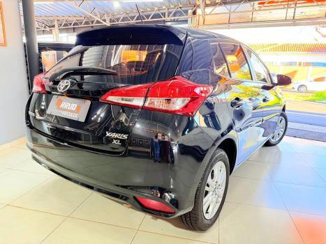 TOYOTA Yaris Hatch 1.3 16V 4P FLEX XL MULTIDRIVE AUTOM�TICO CVT, Foto 4