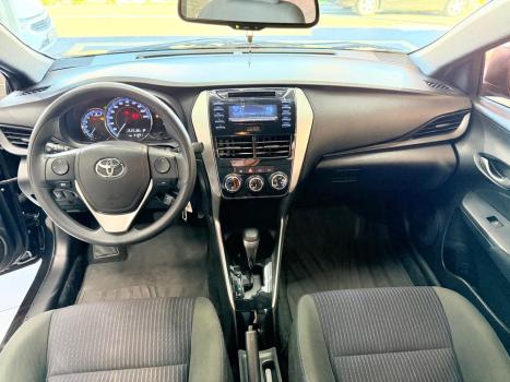 TOYOTA Yaris Hatch 1.3 16V 4P FLEX XL MULTIDRIVE AUTOM�TICO CVT, Foto 7