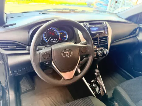 TOYOTA Yaris Hatch 1.3 16V 4P FLEX XL MULTIDRIVE AUTOM�TICO CVT, Foto 11