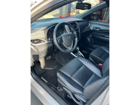 TOYOTA Yaris Hatch 1.5 16V 4P FLEX XS MULTIDRIVE AUTOM�TICO CVT, Foto 3