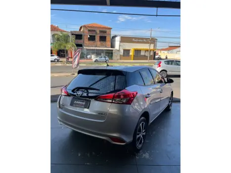 TOYOTA Yaris Hatch 1.5 16V 4P FLEX XS MULTIDRIVE AUTOM�TICO CVT, Foto 11