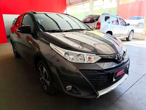 TOYOTA Yaris Hatch , Foto 2