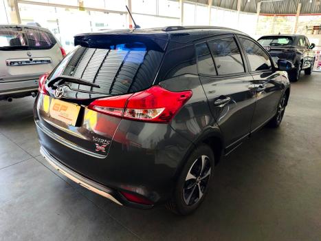 TOYOTA Yaris Hatch , Foto 4