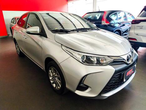 TOYOTA Yaris Hatch , Foto 2