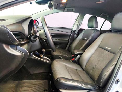 TOYOTA Yaris Hatch , Foto 7