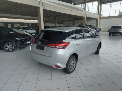 TOYOTA Yaris Sedan 1.5 16V 4P FLEX XS MULTIDRIVE AUTOM�TICO CVT, Foto 6