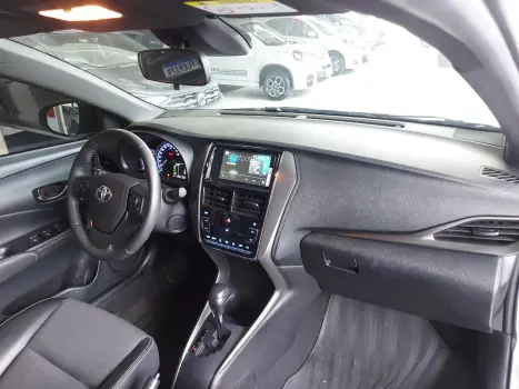 TOYOTA Yaris Sedan 1.5 16V 4P FLEX XS MULTIDRIVE AUTOM�TICO CVT, Foto 13