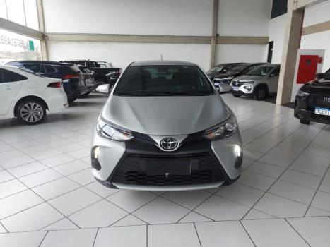 TOYOTA Yaris Sedan 1.5 16V 4P FLEX XS CONNECT MULTIDRIVE AUTOM�TICO CVT, Foto 2