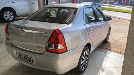 TOYOTA Yaris Sedan 1.5 16V 4P FLEX XL, Foto 6