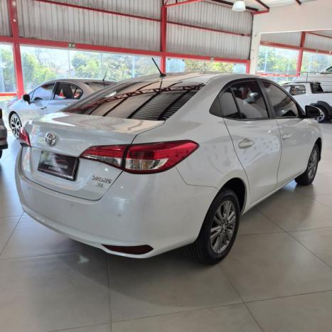 TOYOTA Yaris Sedan 1.5 16V 4P FLEX XL PLUS CONNECT MULTIDRIVE AUTOM�TICO CVT, Foto 6