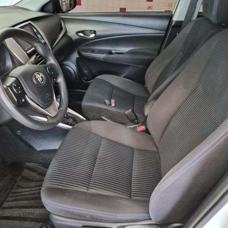 TOYOTA Yaris Sedan 1.5 16V 4P FLEX XL PLUS CONNECT MULTIDRIVE AUTOM�TICO CVT, Foto 11