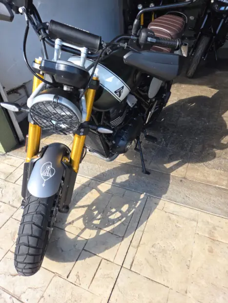 TRIUMPH Scrambler 400X , Foto 3