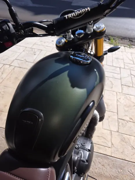 TRIUMPH Scrambler 400X , Foto 11