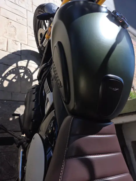 TRIUMPH Scrambler 400X , Foto 18