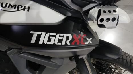 TRIUMPH Tiger 800 XCX, Foto 1