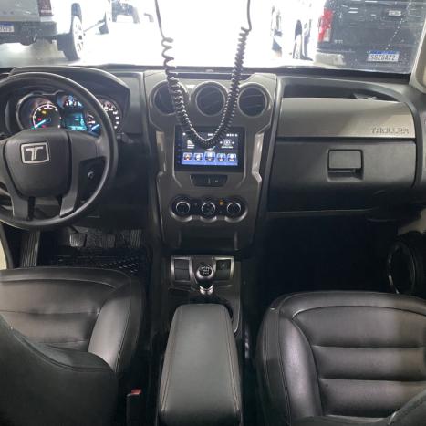 TROLLER T4 3.2 XLT 4X4 TURBO DIESEL INTERCOOLER, Foto 12 TROLLER T4 3.2 XLT 4X4 TURBO DIESEL INTERCOOLER, Foto 12